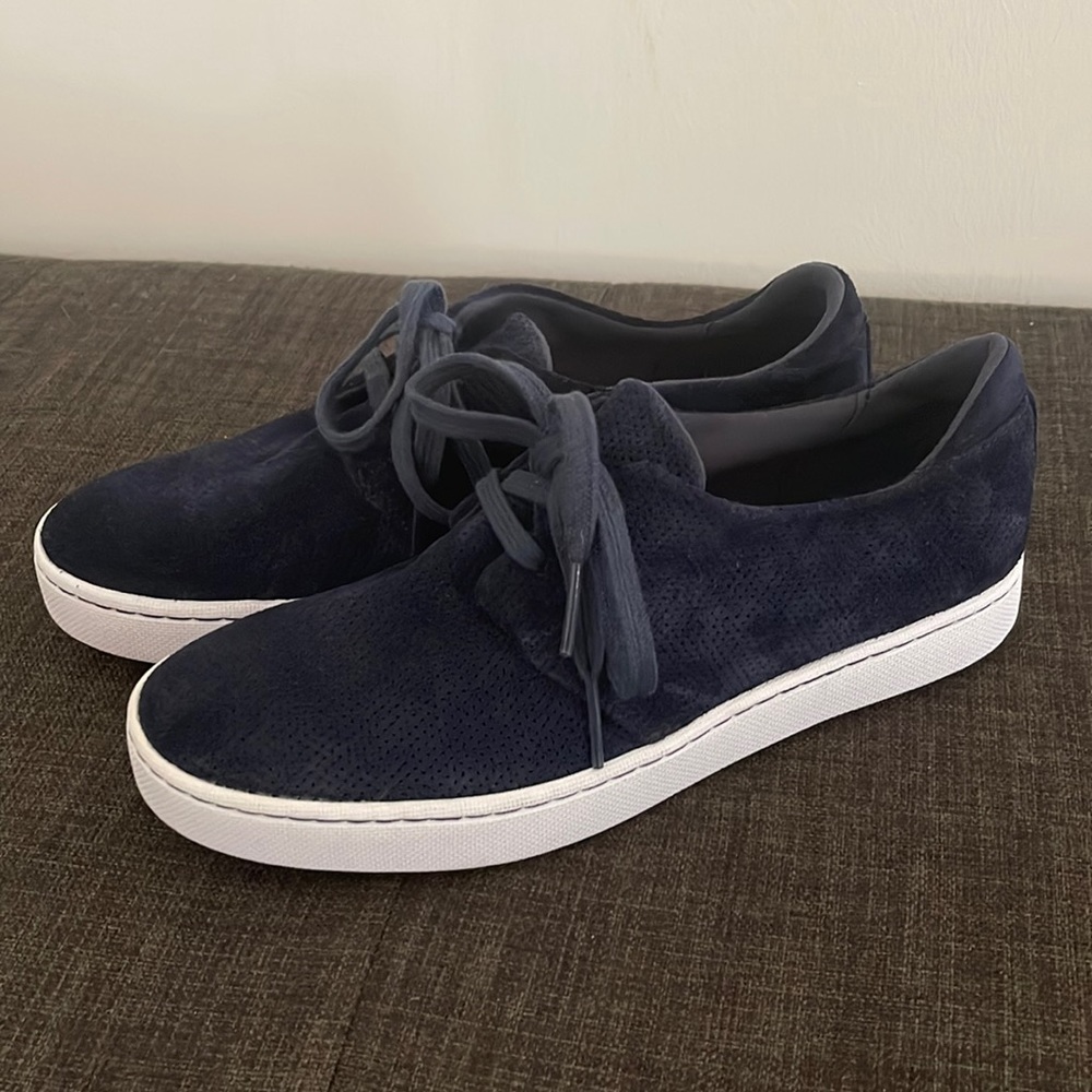 Clarks Collection Cushion Soft Sneaker